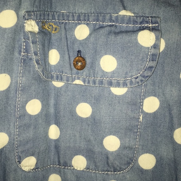 Button up Quiksilver too - Picture 2 of 4